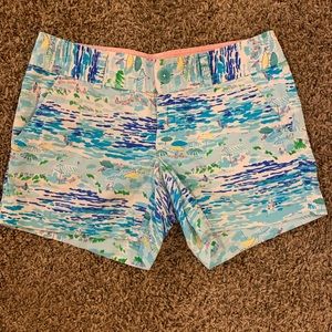 Callahan Shorts in High Tide Toile